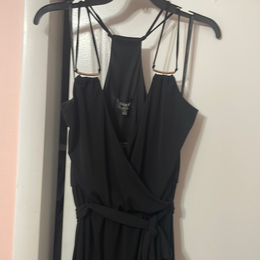 BLACK GUESS DRESS - never worn- NWT SIZE :medium